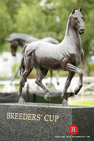 breederscupstatue26a_cg