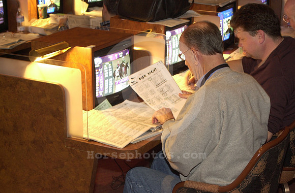 nhc2001_sportsbook09_hr