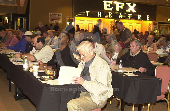 nhc2001_sportsbook06_hr