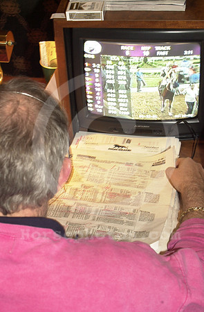 nhc2001_sportsbook07_hr
