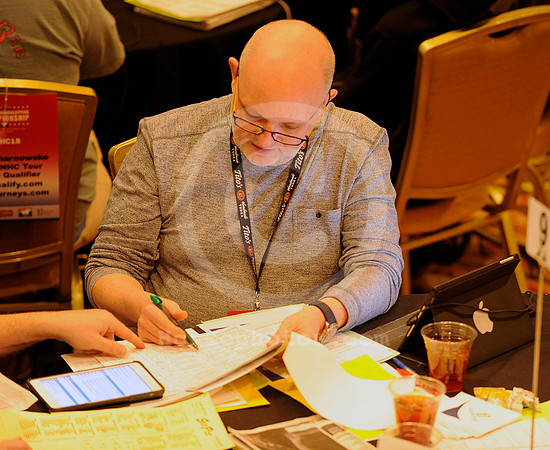 nhc16_player01a_hr