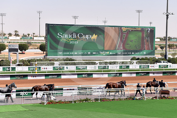 King Abdulaziz racecourse_videoscreen01
