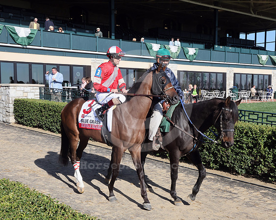 BurnhamSquareThe Bluegrass4-8-25KLD6528