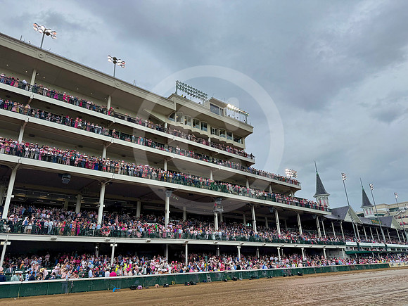 churchill_downs102