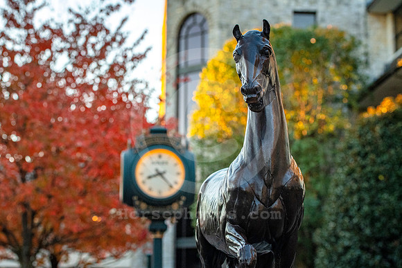 BreedersCup_Statue_Keeneland2022_04
